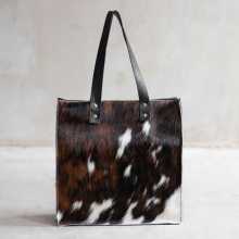 Shopper van driekleur koeienhuid